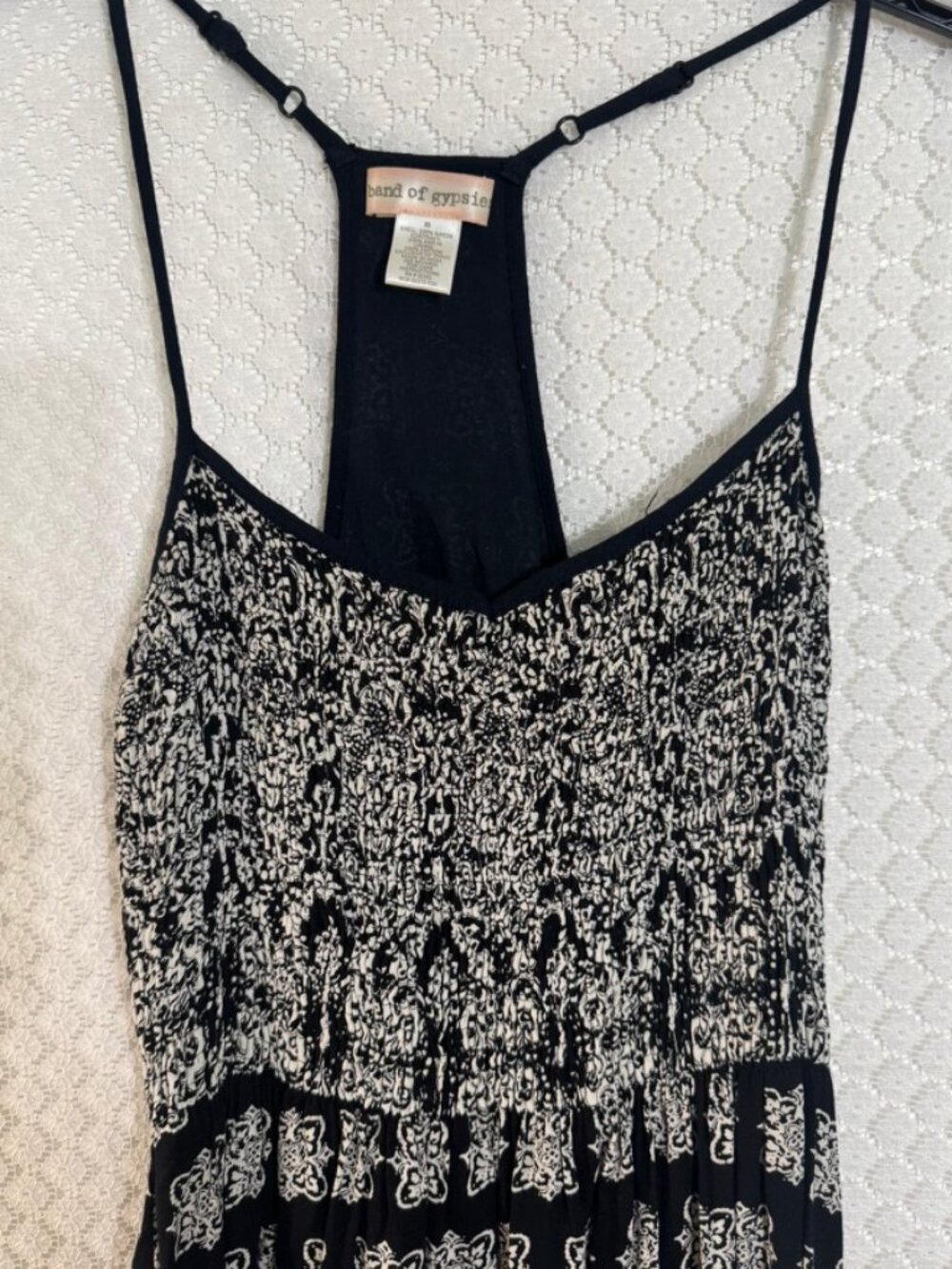 Band Of Gypsies Smocked Top, Medallion Print , Maxi Dress- Adj Straps Sz XS - Picture 3 of 9